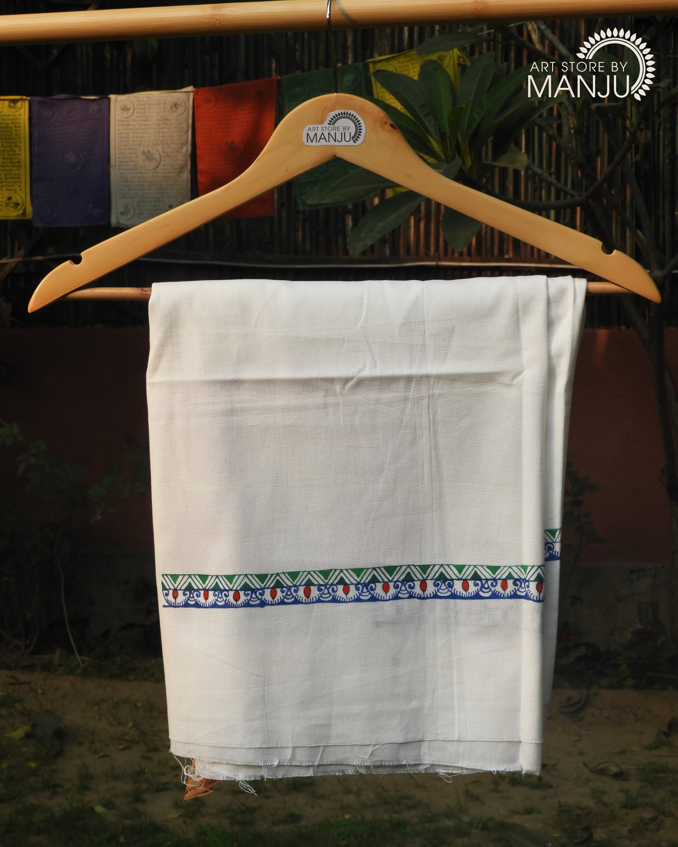 Lord Lakshmi Blouse with sleeves (Unstitched)