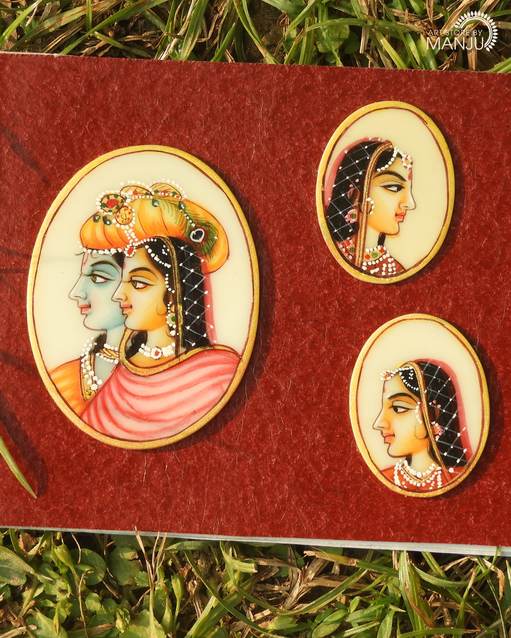 Bani Thani Ivory Miniature Pendant Set (3 Pieces)