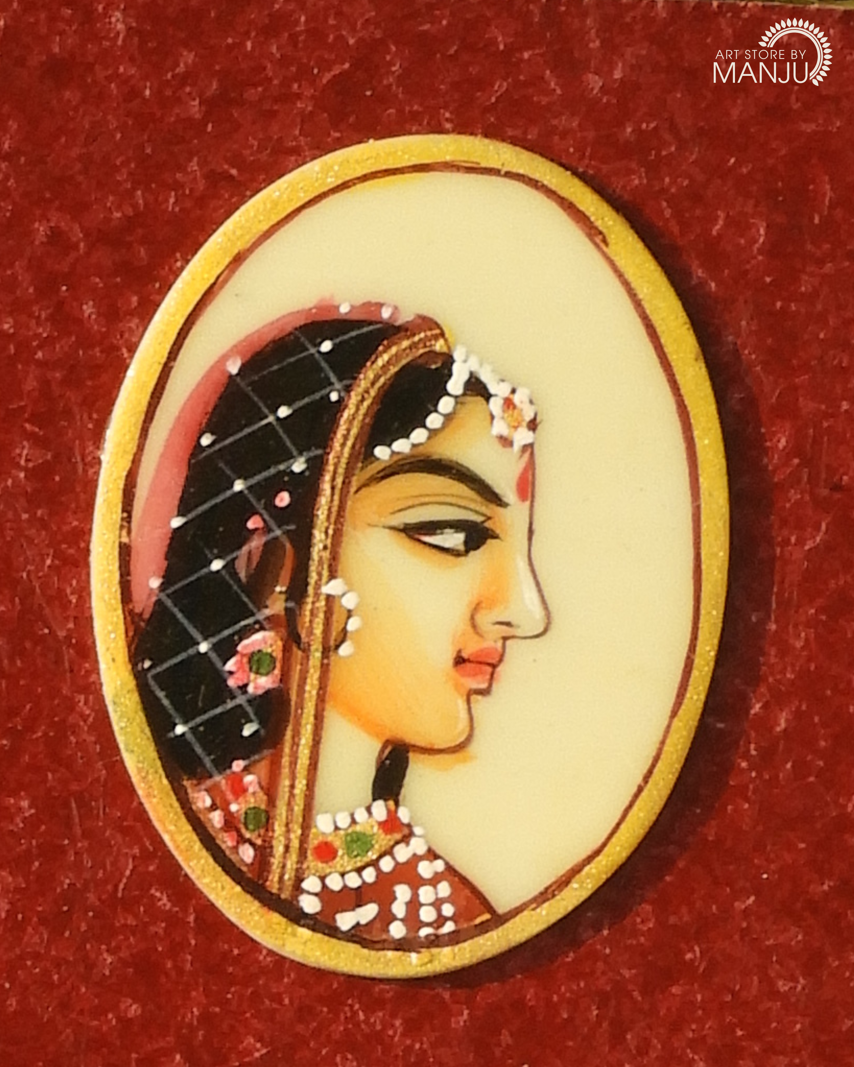 Bani Thani Ivory Miniature Pendant Set (3 Pieces)